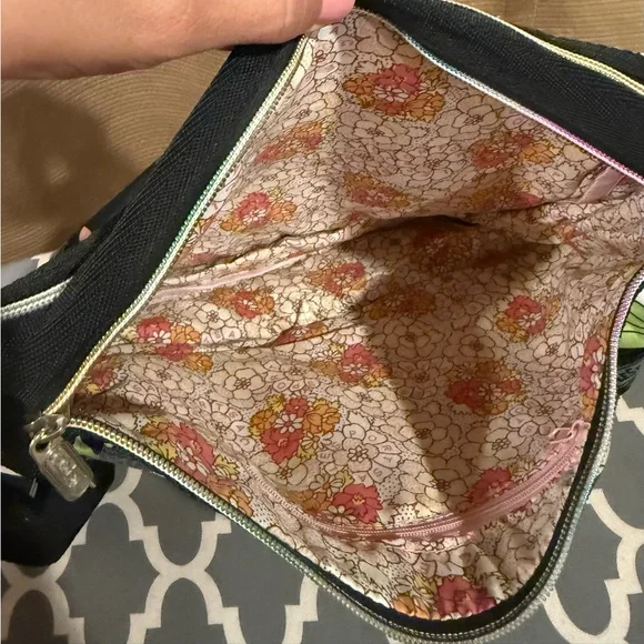 Lesportsac Black Crossbody Bag with Adjustable Strap - Picture 3 of 6